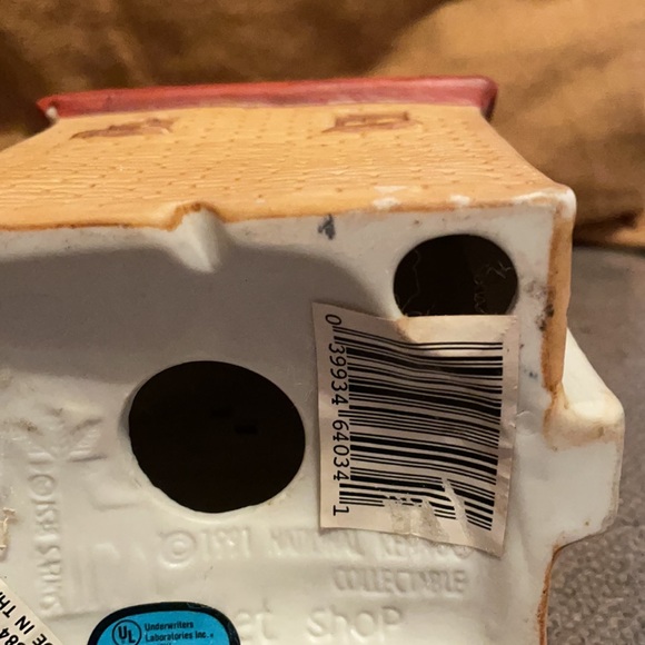 Sweet Shop Light Ceramic Christmas House, New, Colorful - Picture 7 of 8